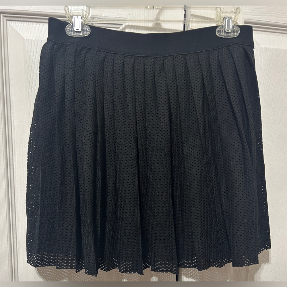 Forever 21 Black Mesh Jersey Mini Skirt Size M